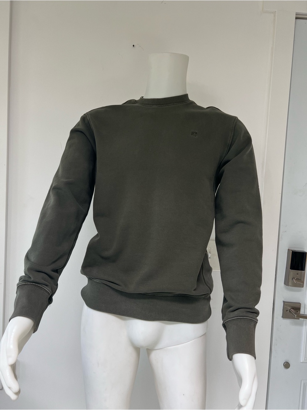 Frank and Oak utility men’s sweatshirt olive green Organic Cotton